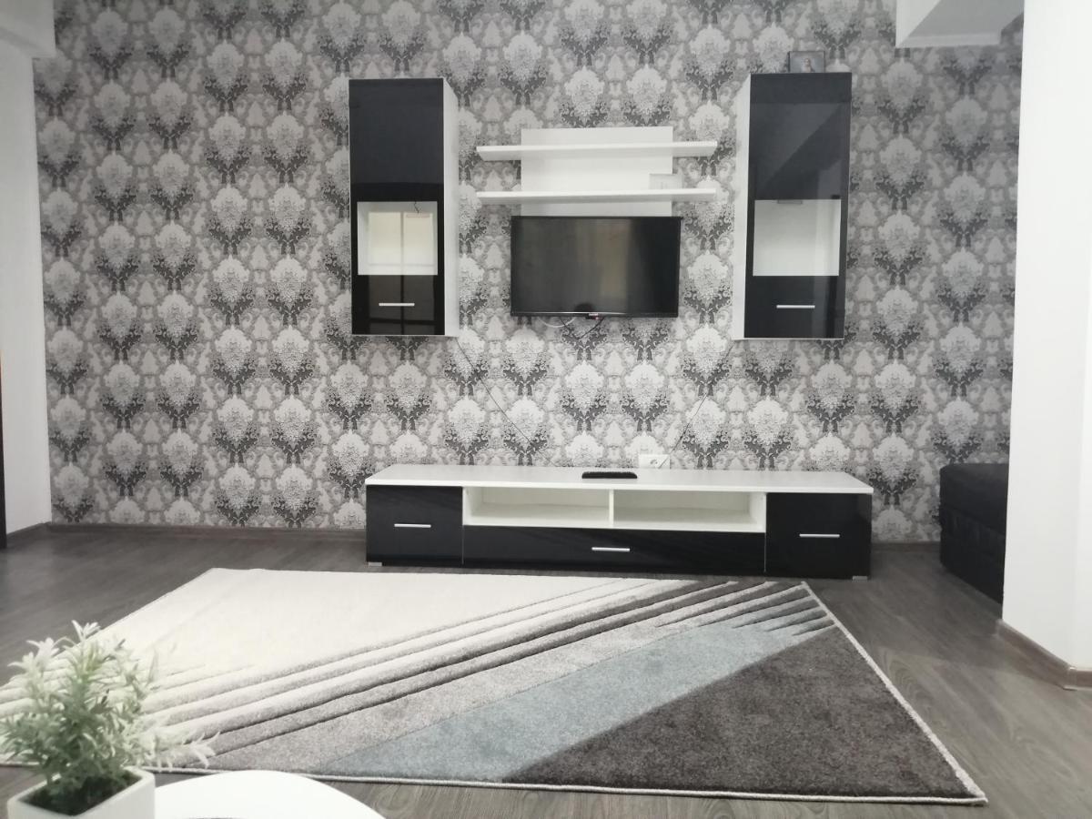 Mathias Luxury Apartments 雅西 外观 照片
